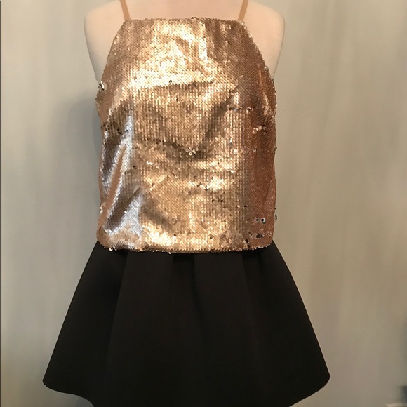 Charlotte Russe Gold sequin top🔥 - Picture 2 of 7